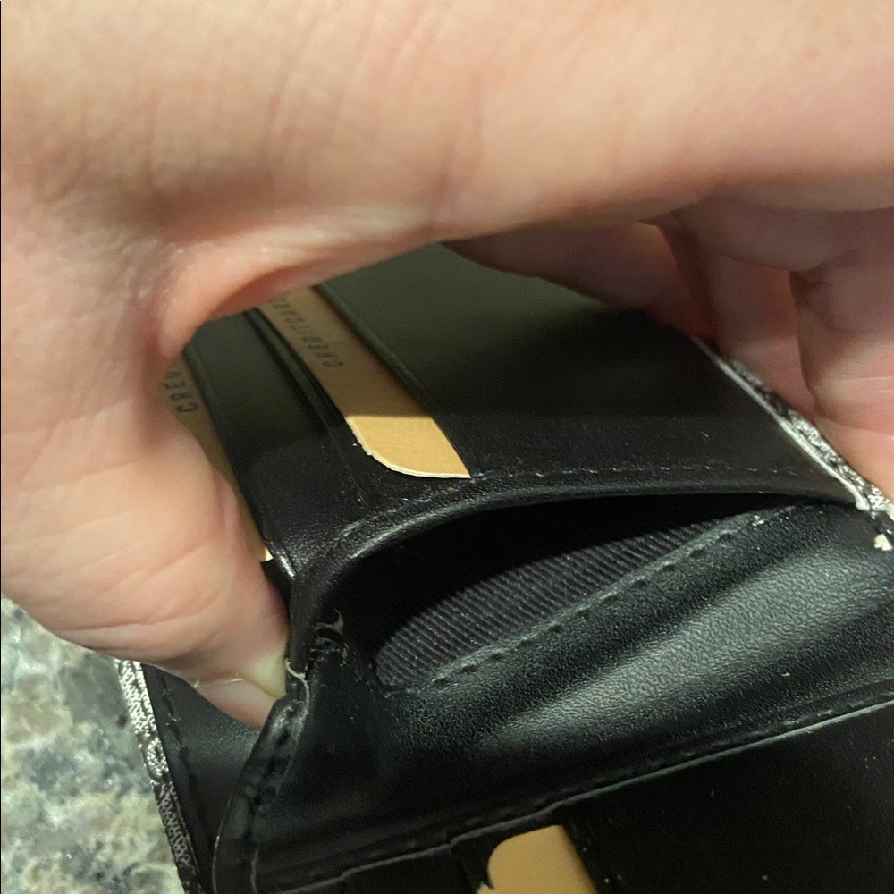 NWT Boxed Bifold Wallet - Picture 8 of 13
